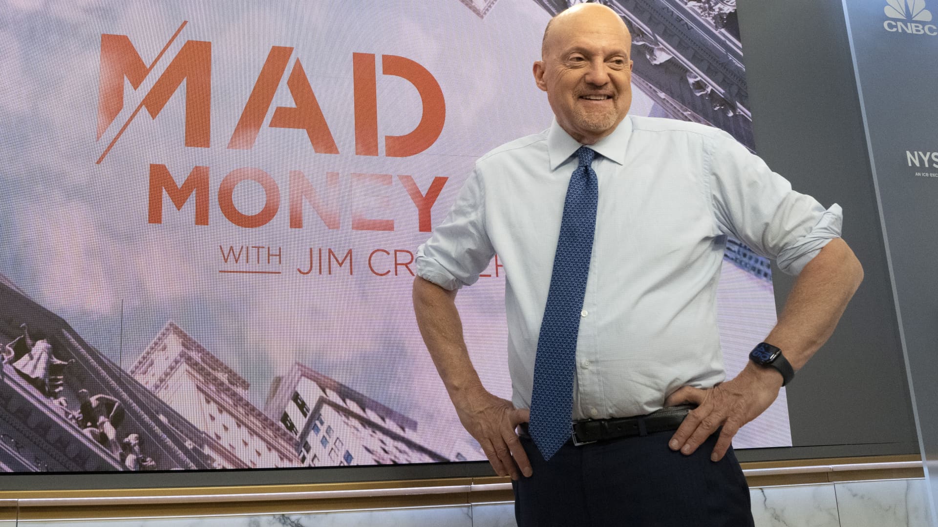 Jim Cramer explains why promise of tax cuts sent stocks lower Tuesday