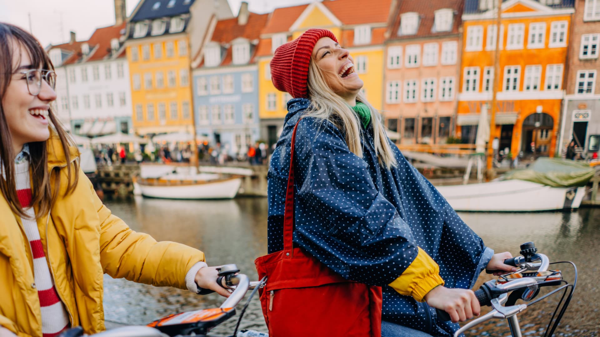 Copenhagen guarantees happiness to anyone who moves there